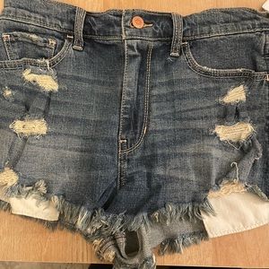 Hollister highwaisted shorts